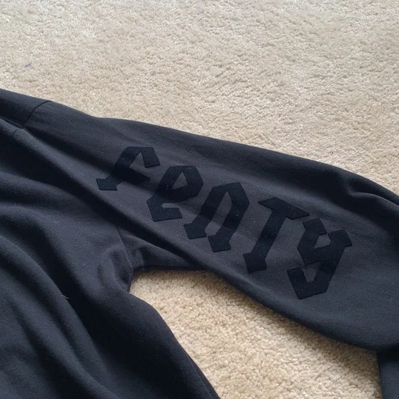 Puma Fenty by Rihanna oversized hoodie - Picture 3 of 5